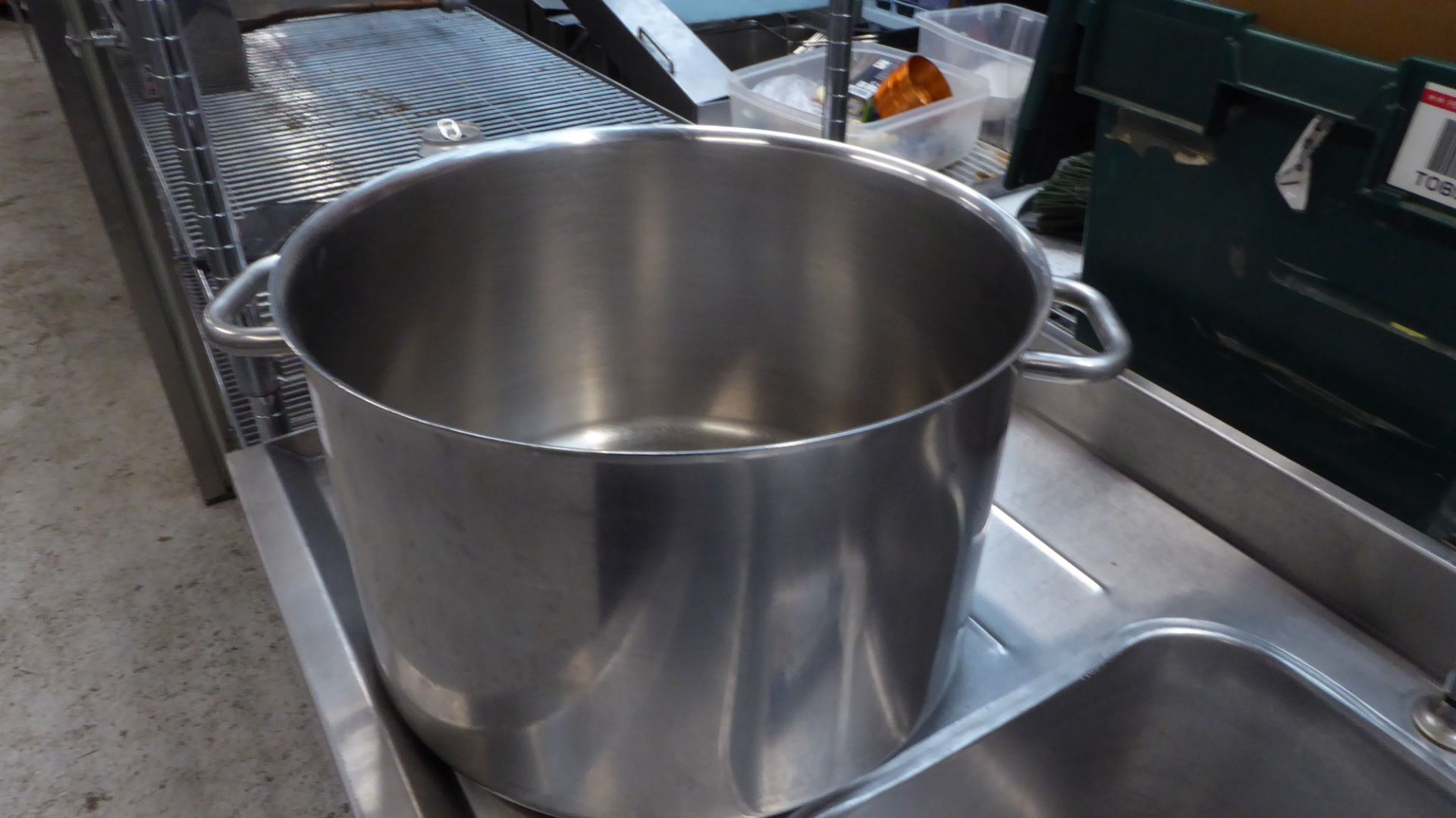 * large S/S cooking pot - Image 2 of 2