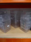 * 10 x plastic measuring/storage containers