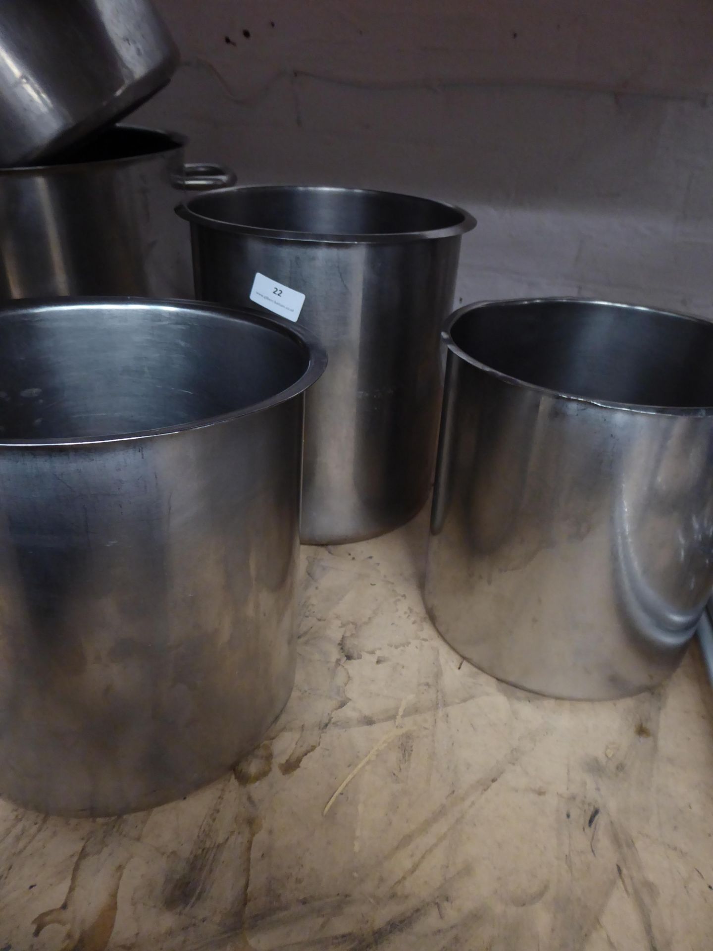 * 3 x gastro pots - Image 2 of 2