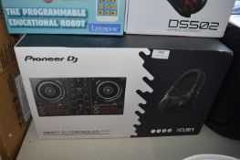 *Pioneer Q1 Smart DJ Control Bundle