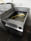 *Lincat Floor Stand Gas Fired Single Compartment Double Basket Fryer