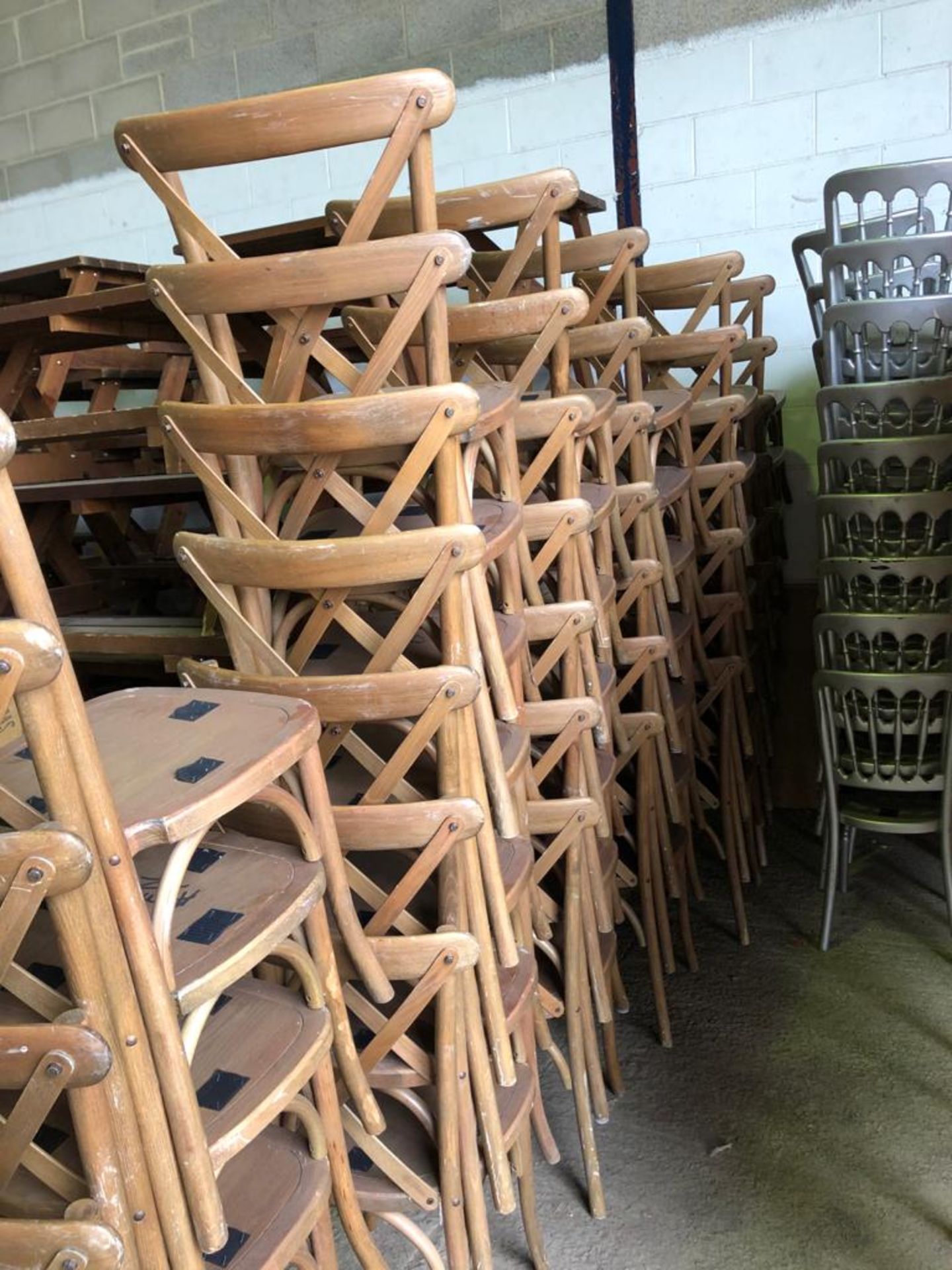 50 x CrossBack Chairs - No Pads Collection From Grantham NG32 2AG on 19th and 20th May 10am till - Image 2 of 2