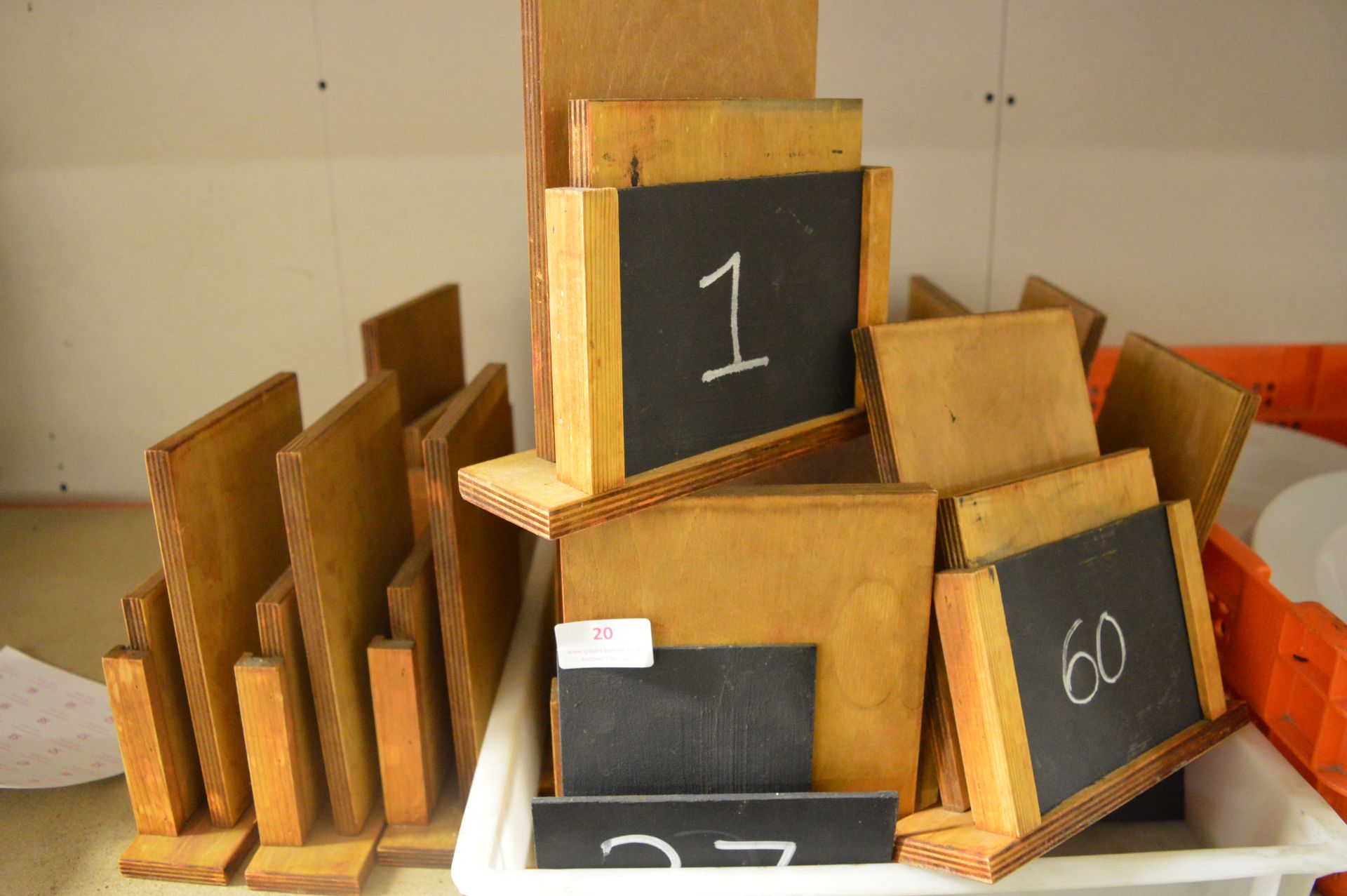 *20 Wooden Table Number Stands and Menu Holders