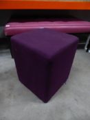 * 4 x purple pouffe's