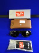 *Ray Ban New Wayfarer Sunglasses