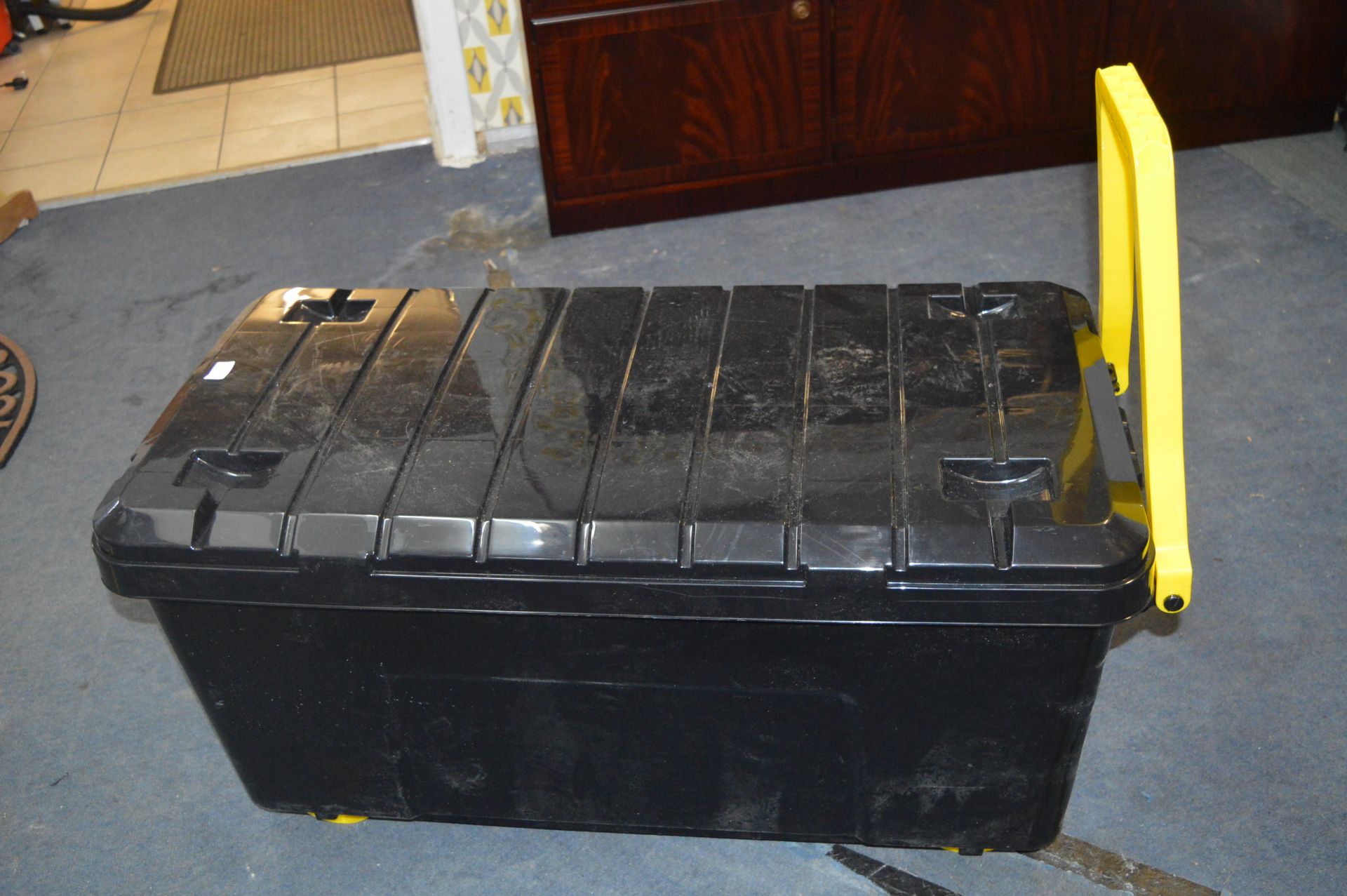 *Really Useful 160L Wheelie Storage Trunk