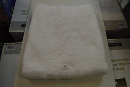 *White Hospitality Bath Towel