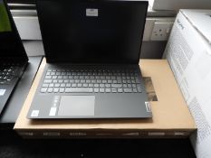 *Lenovo Ideapad 5 Notebook