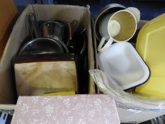 Two Boxes of Kitchenware, Stainless Steel Pans, En