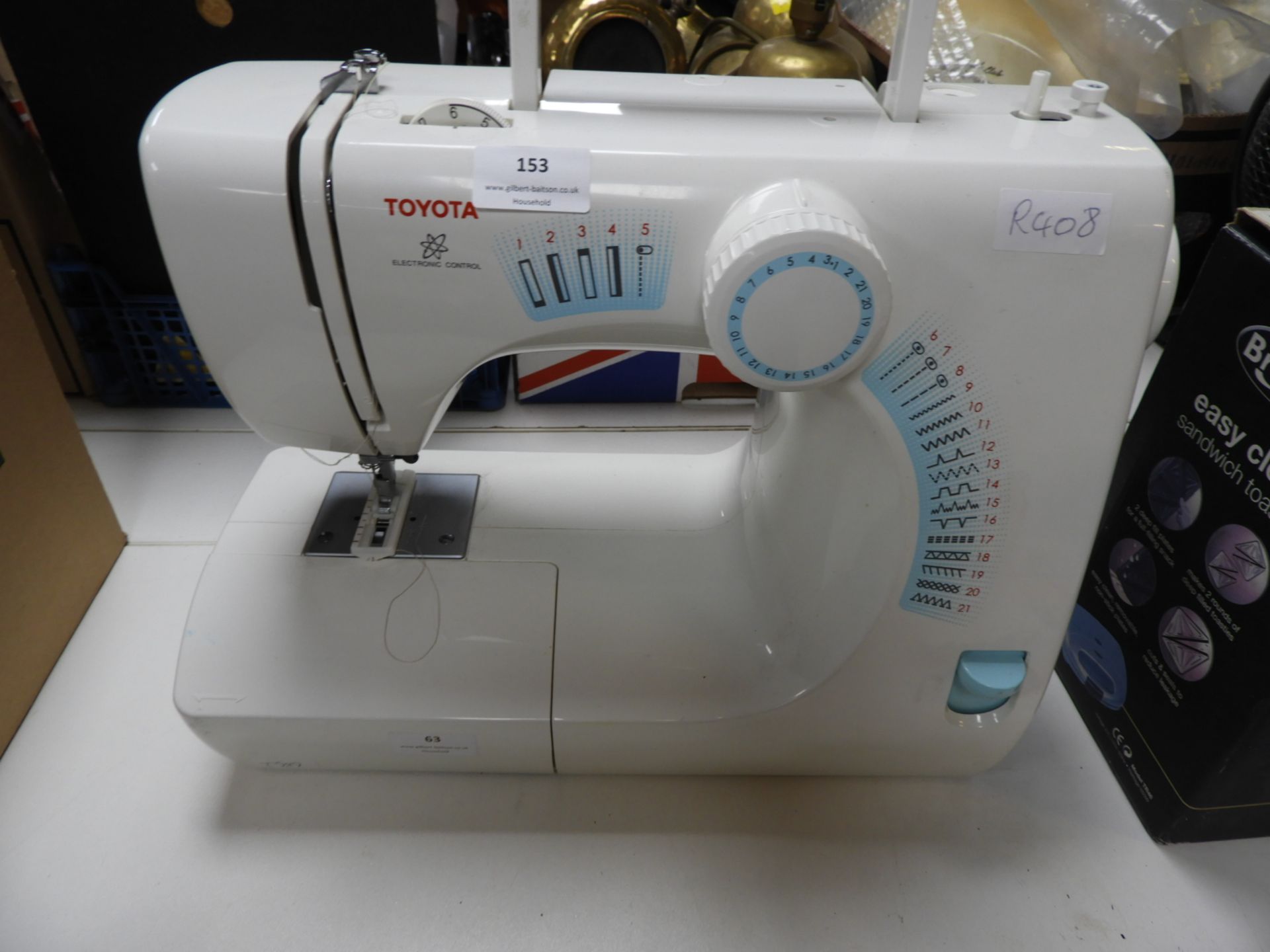 Toyota Sewing Machine (no power cable)