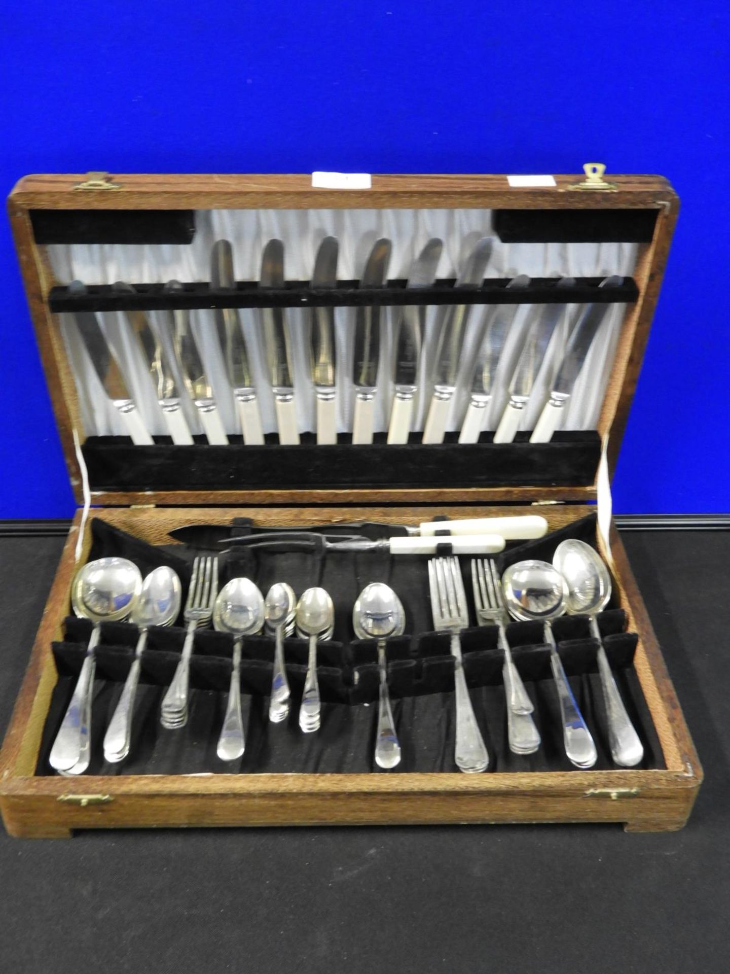 Cooper Brother Sheffield Cutlery Canteen