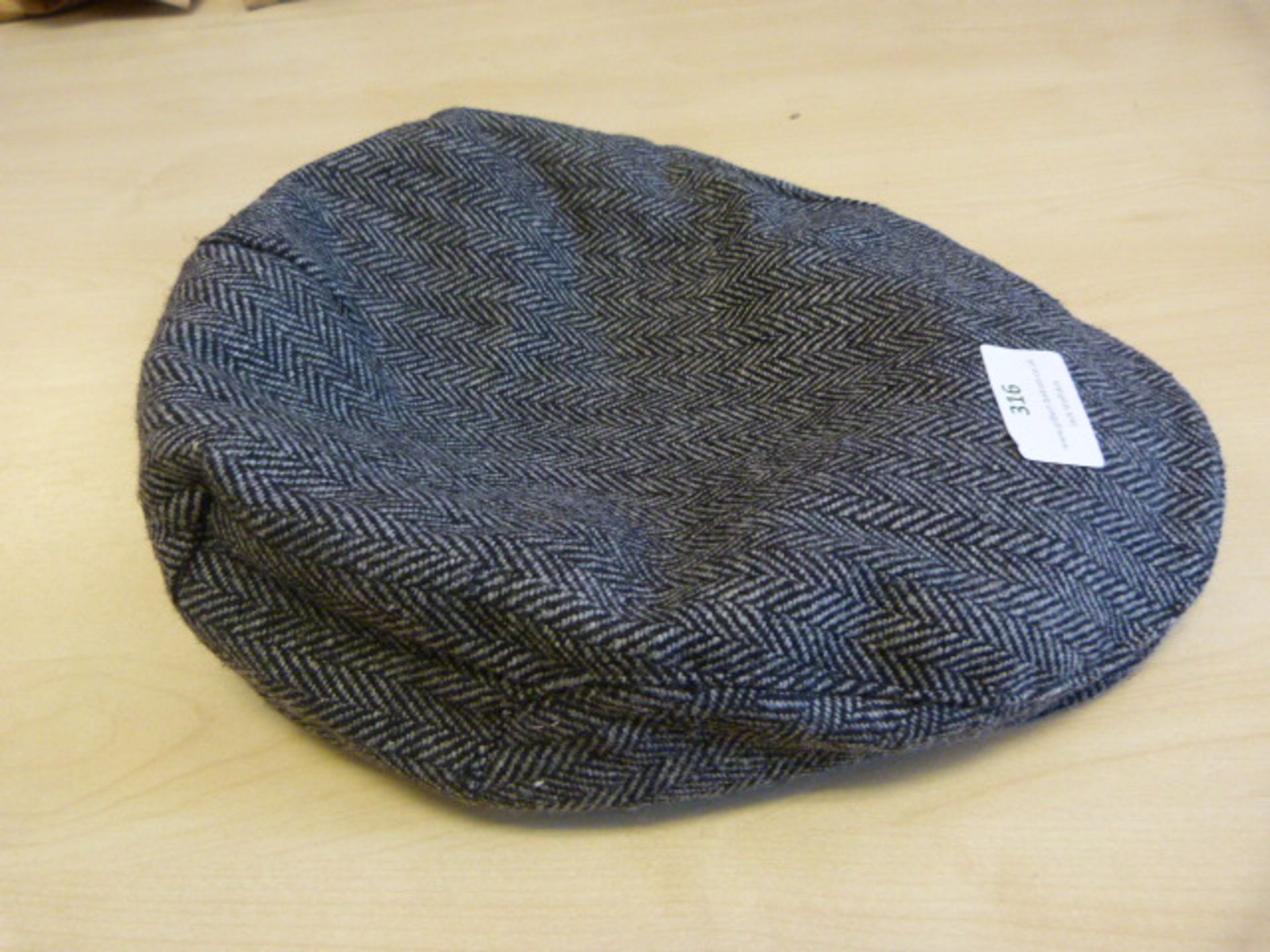 *Grey Herringbone Style Flat Cap