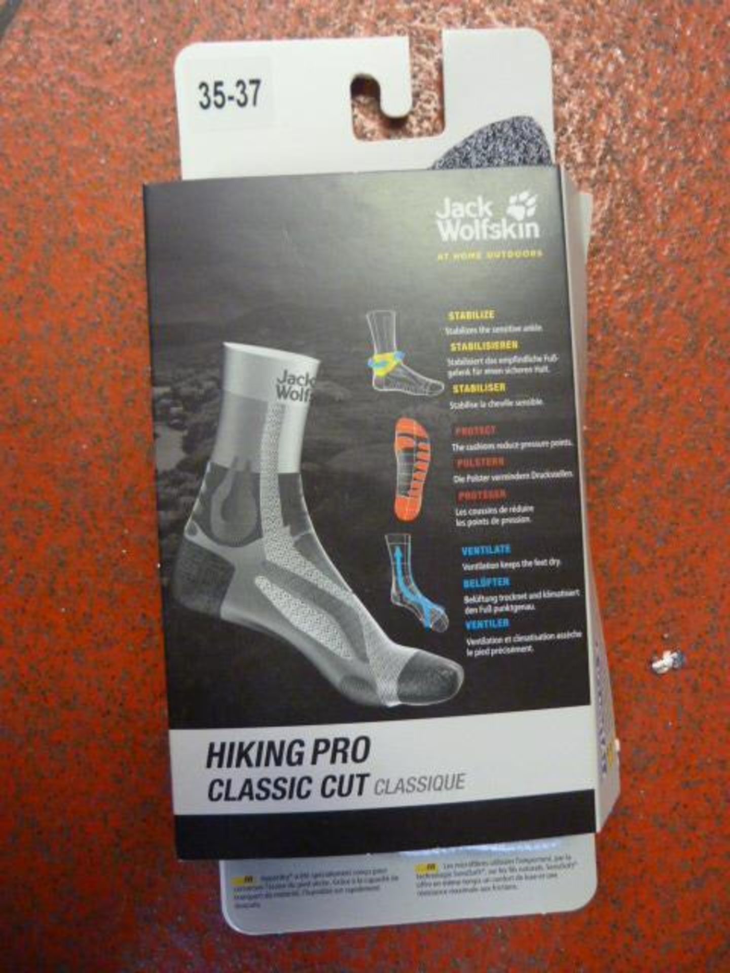 *Hiking Pro Classic Cut Socks in Light Grey Size: