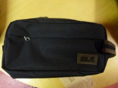 *Bay Water Utility Bag in Black