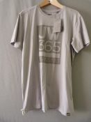 *365 T-Shirt in Slate Grey Size: M