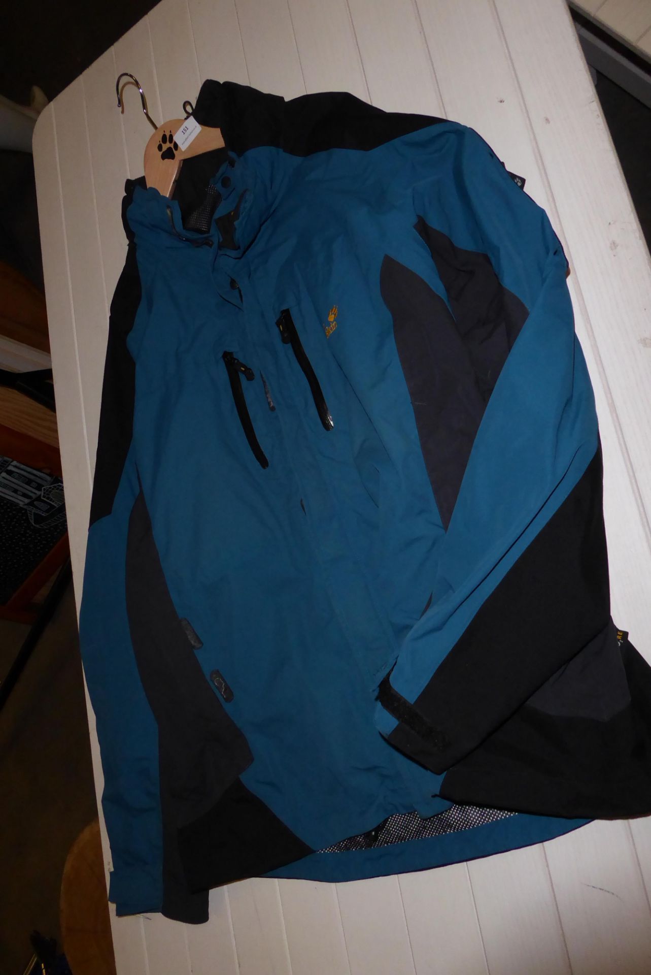 * men's xl teal jack wolfskin jacket - returns