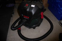 * 1x bosch universal vac 15 vacuum