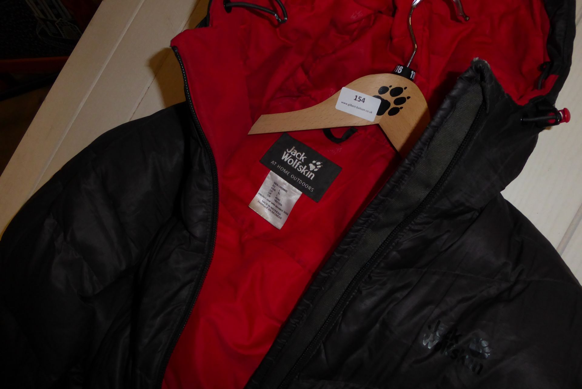 * men's large puffer jacket - returns - Image 2 of 2