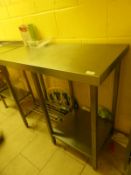 *Stainless Steel Preparation Table with Undershelf 100x50cm