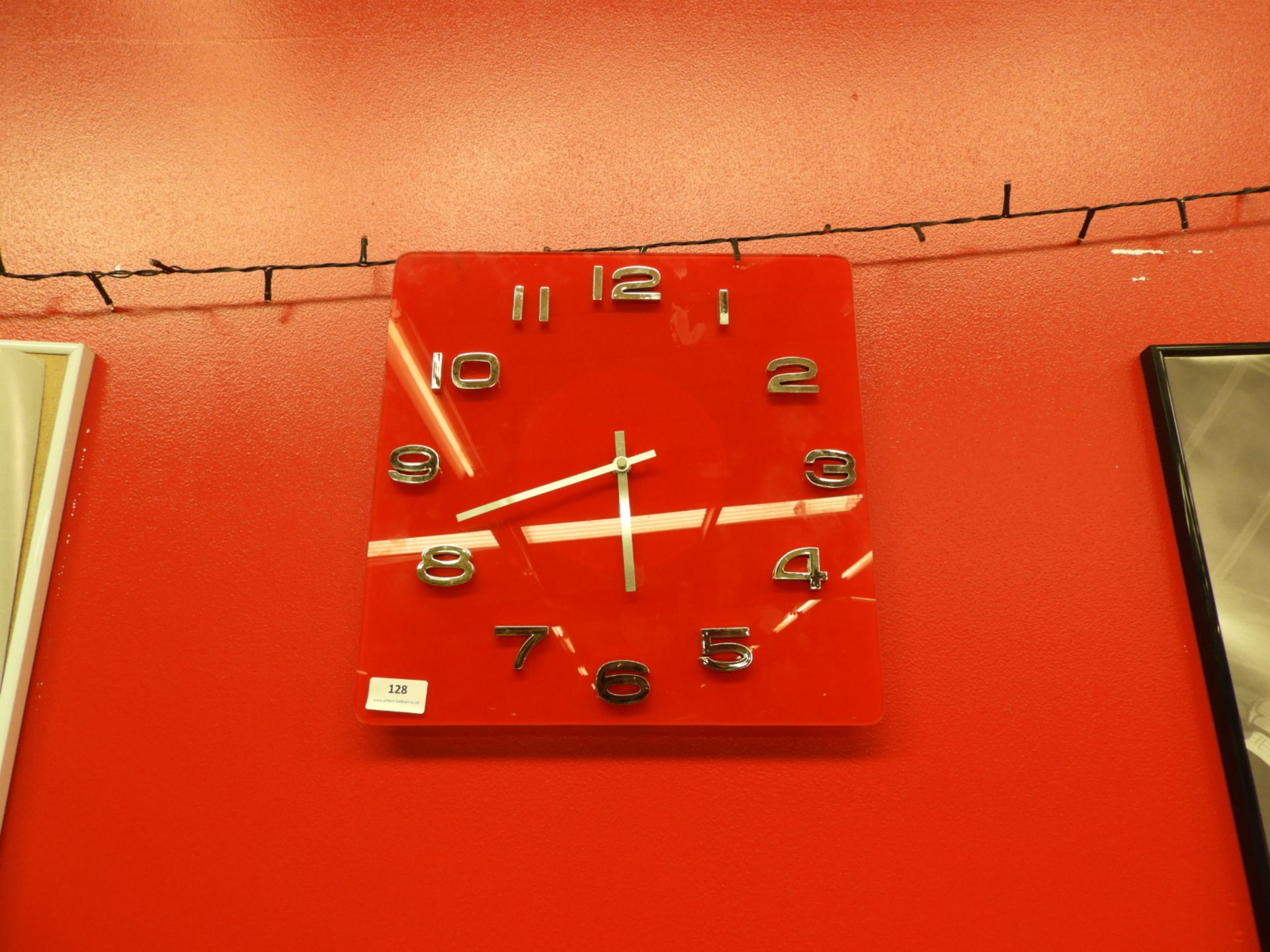 *Red Square Clock