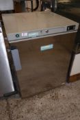 * Lec undercounter chiller 600 x 630 x 840