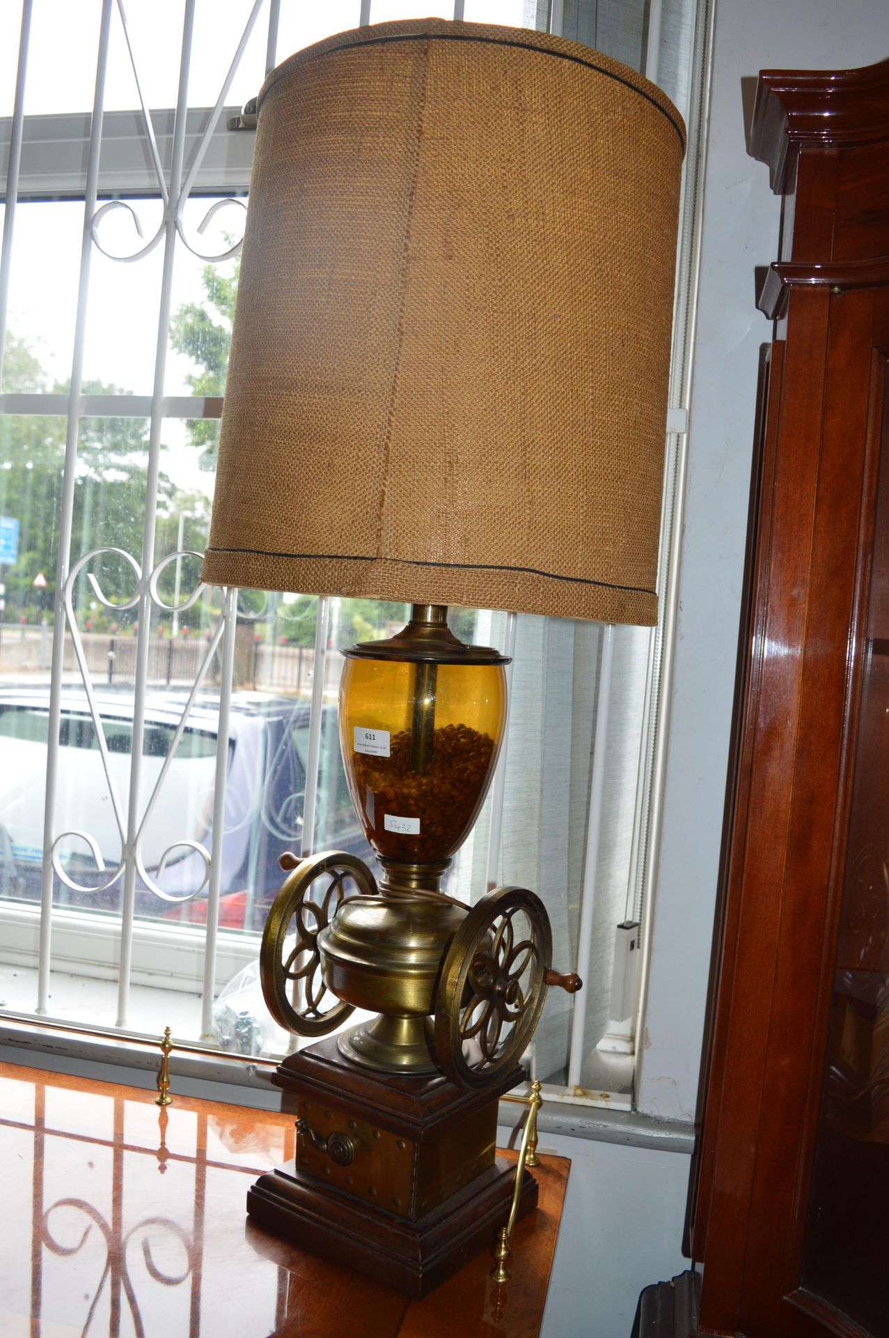 Retro Coffee Grinder Style Lamp