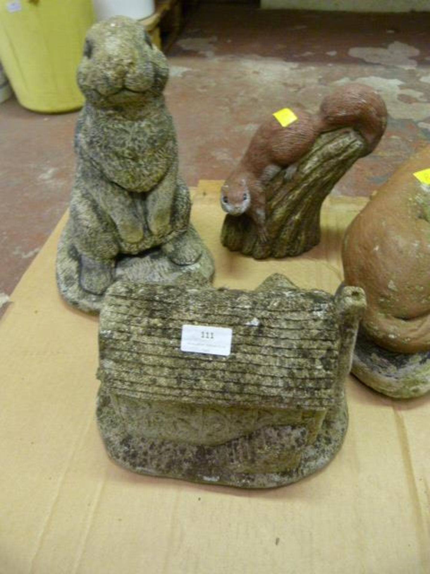 Seven Cement Garden Ornaments - Bild 2 aus 4