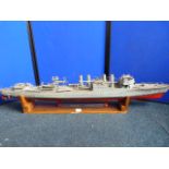 Scale Metal Model of HMS Preston Complete with Motor - Some Damage to Mast & Rigging 125cm Approx