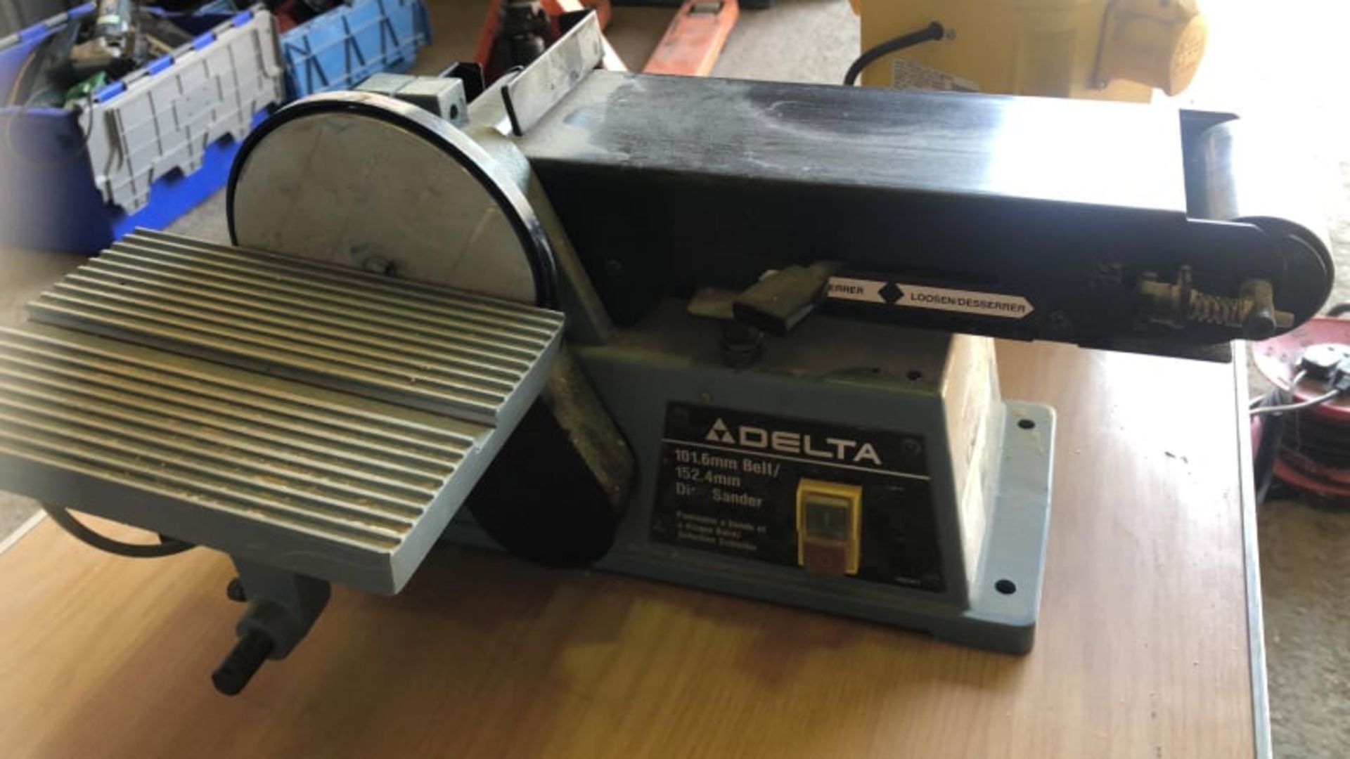 * DELTA Belt Sander Model 31-460 Type 2. 240v working order