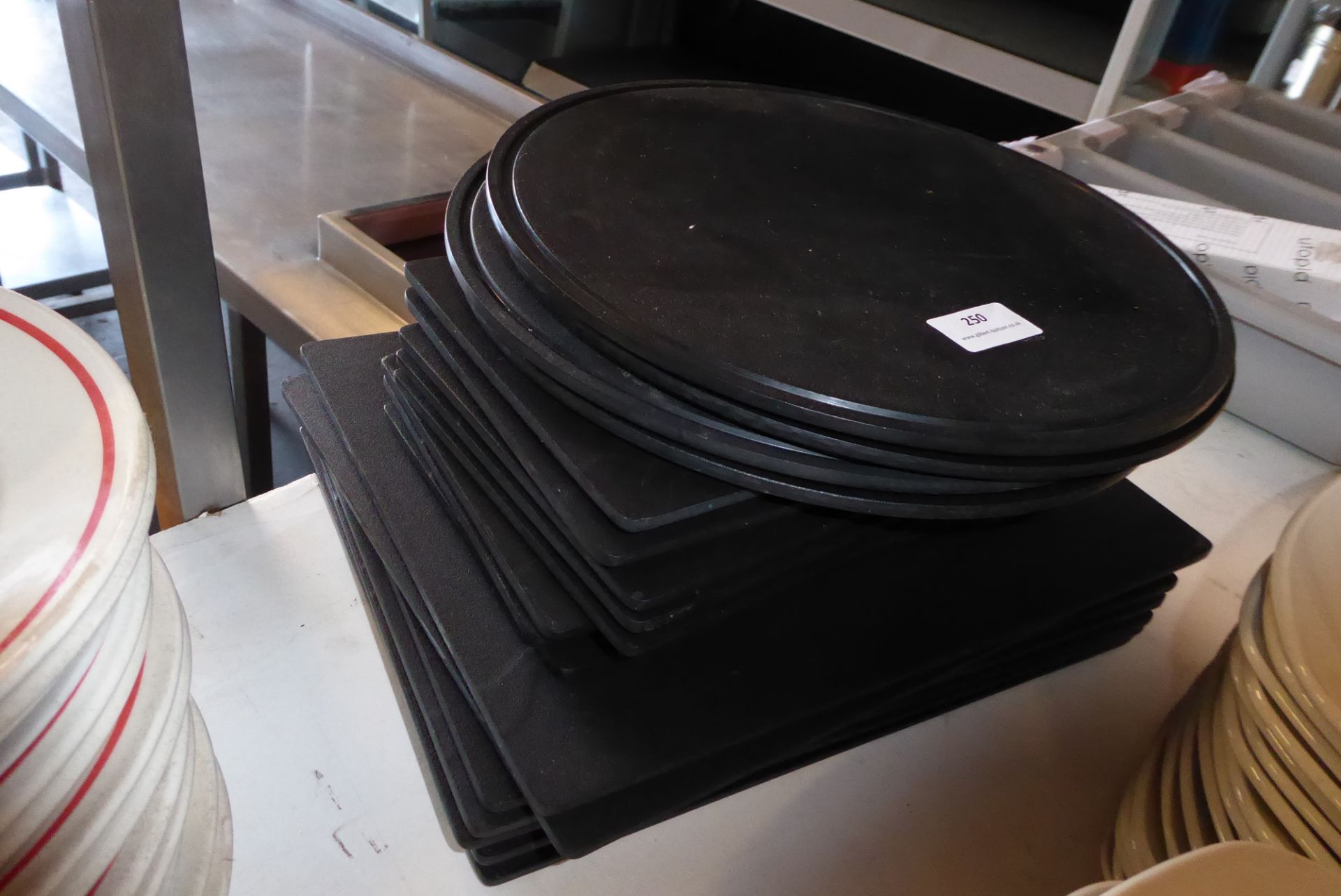 * collection of artificial slate plates x approx. 20