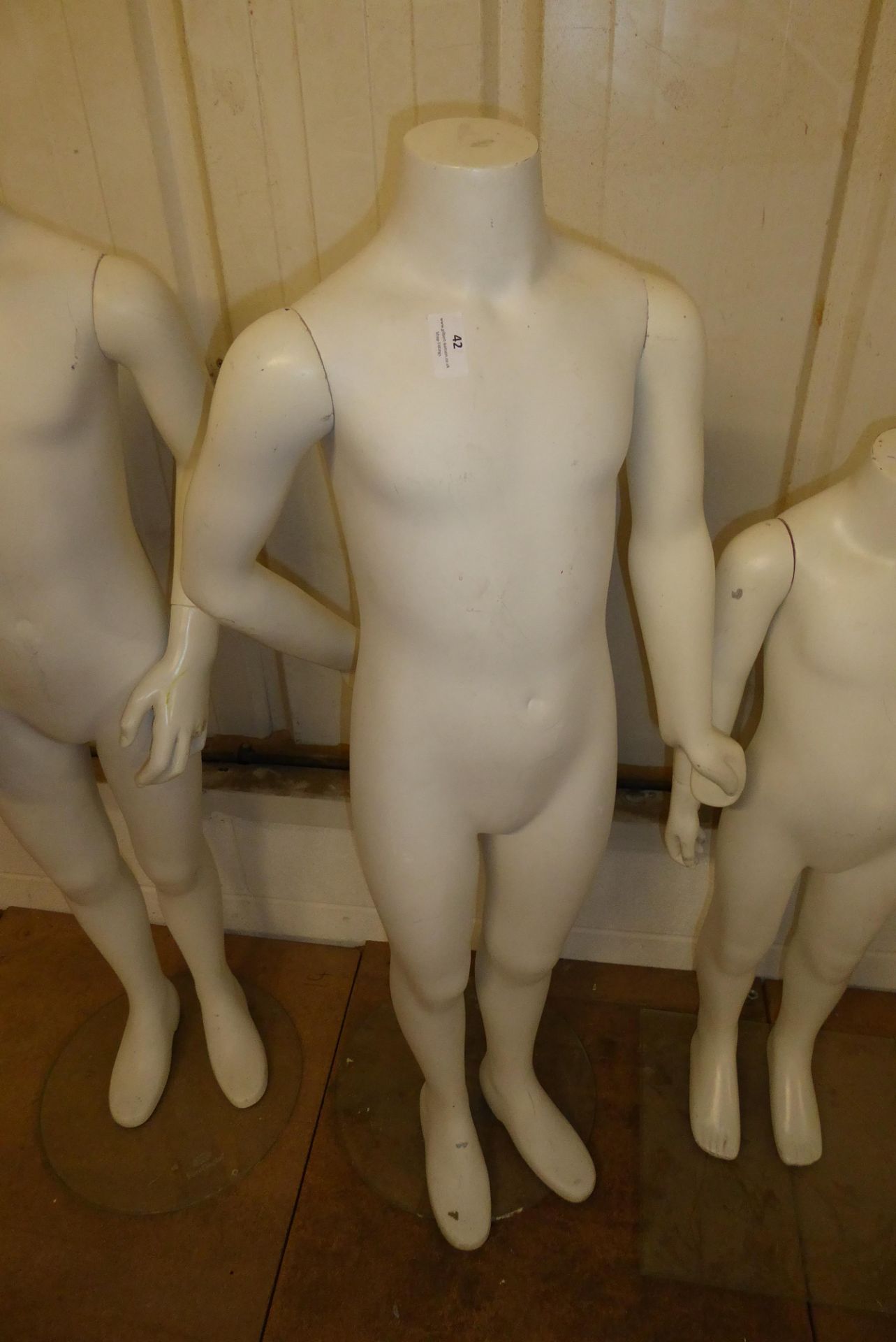 * Headless child mannequin on glass stand 6-8 years