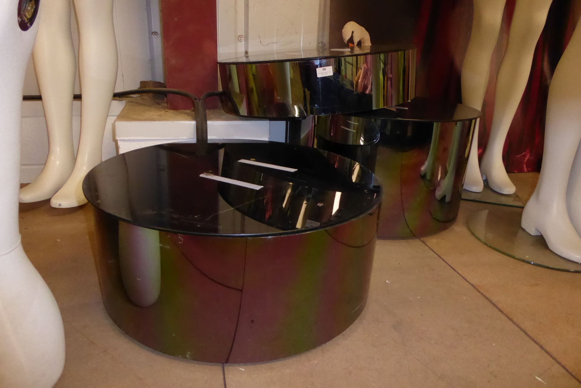 * Set of three stages circular display plinths with holographic mirror base and glass tops 600 - Image 2 of 2