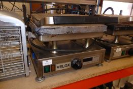 * Velox contact grill