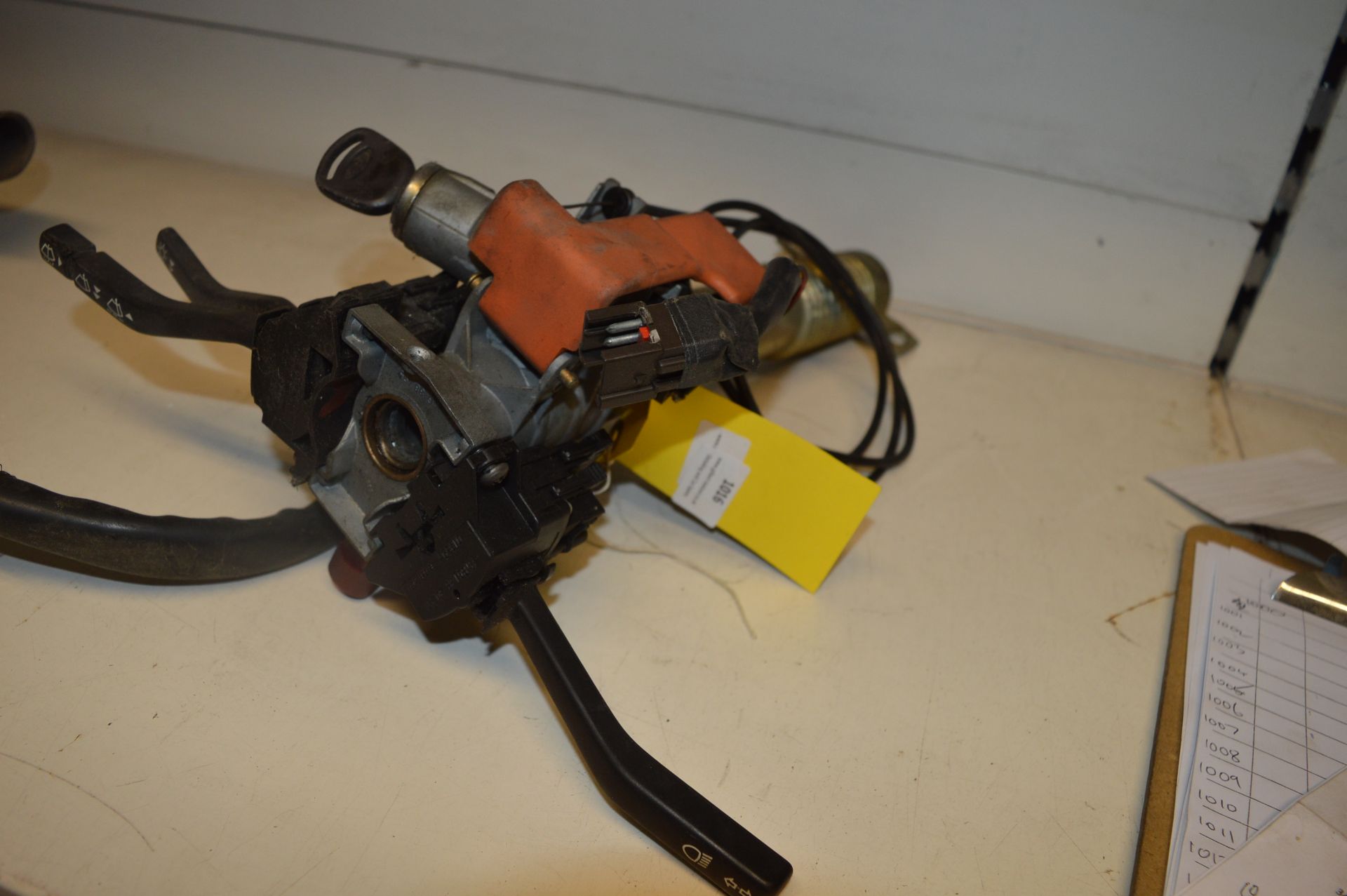 Ford Cosworth Steering Column with Ignition Key and Safety Expander