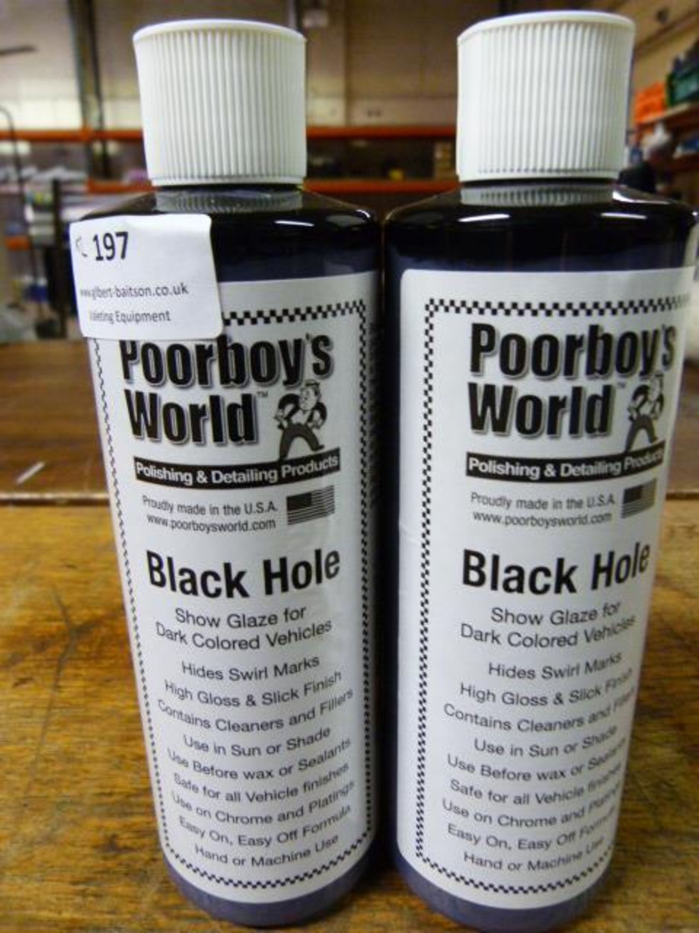 *2x 500ml of Poorboy's World Black Hole Show Glaze for Dark Vehicles