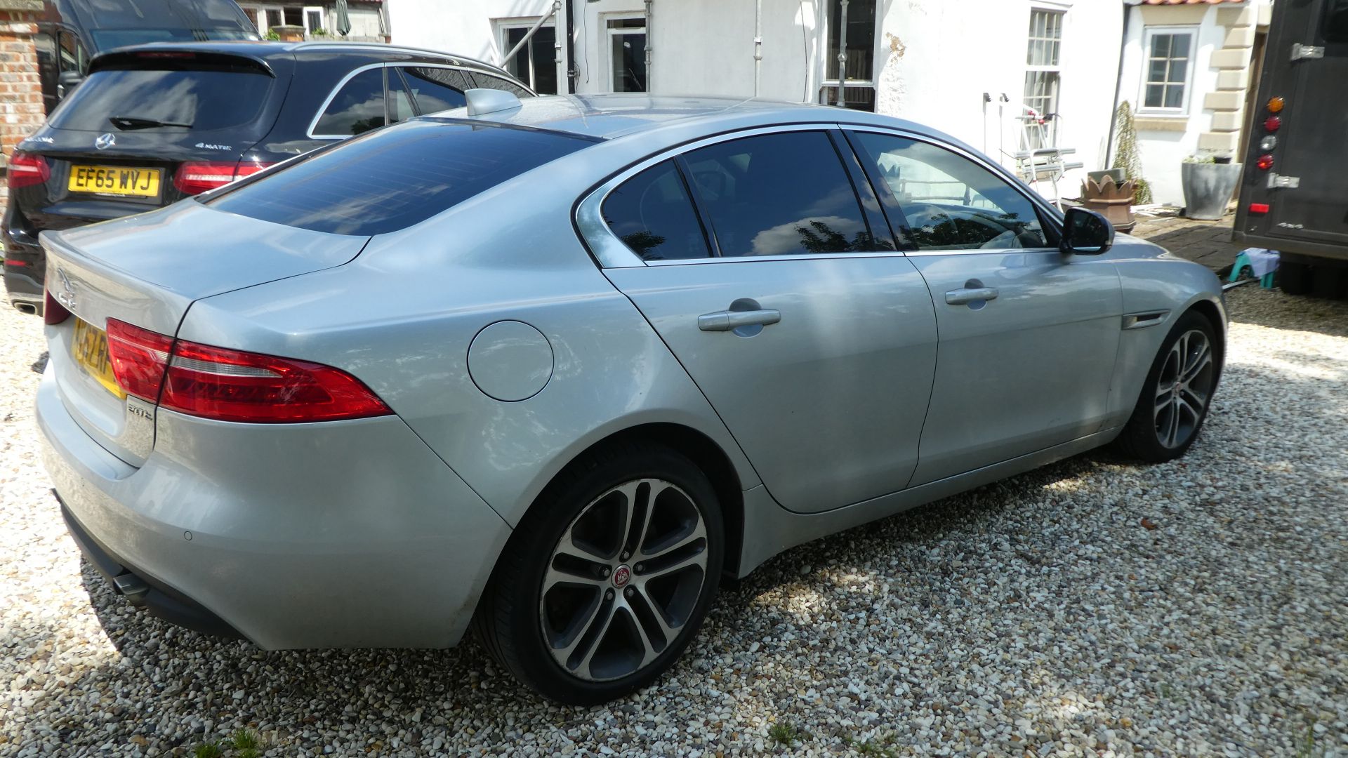 2017 Jaguar XE 2.0 Ingenium PORTFOLIO 237BHP Petrol Auto HUGE SPEC. 49000 Miles - Image 3 of 14