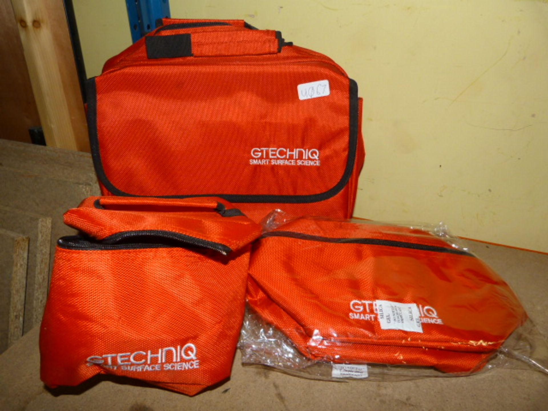 *Three Gtechniq Storage Bags