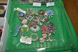 Vintage Costume Jewellery Brooches etc.