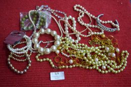 Vintage Costume Jewellery, Artificial Pearl Neckla