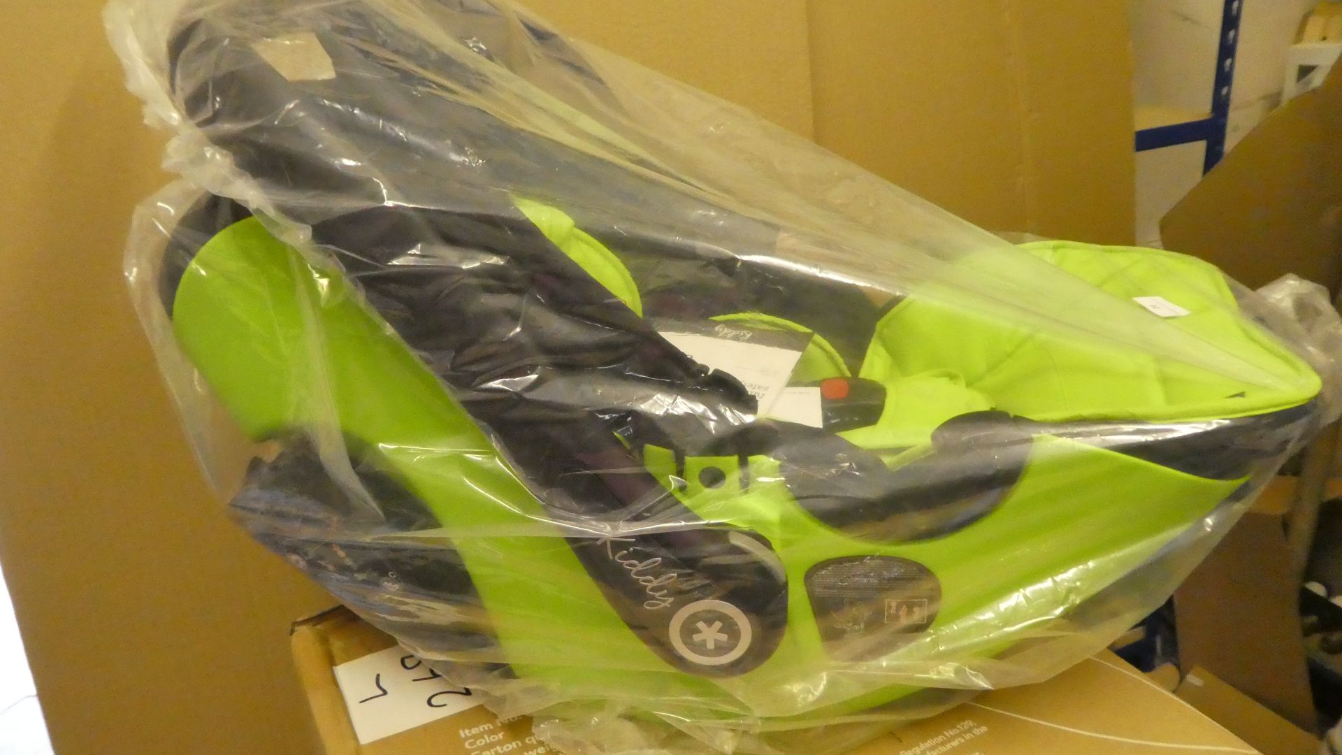 *Kiddy Evolution PRO 2 Childs Car Seat Group 0+ Spring green.New - Image 4 of 4