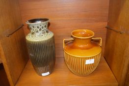 Two Retro Eastgate Withernsea Pottery Vases