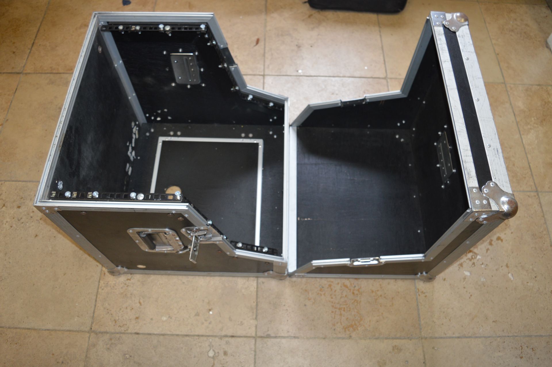 KamKase Flight Case 51x53x58cm - Image 2 of 2