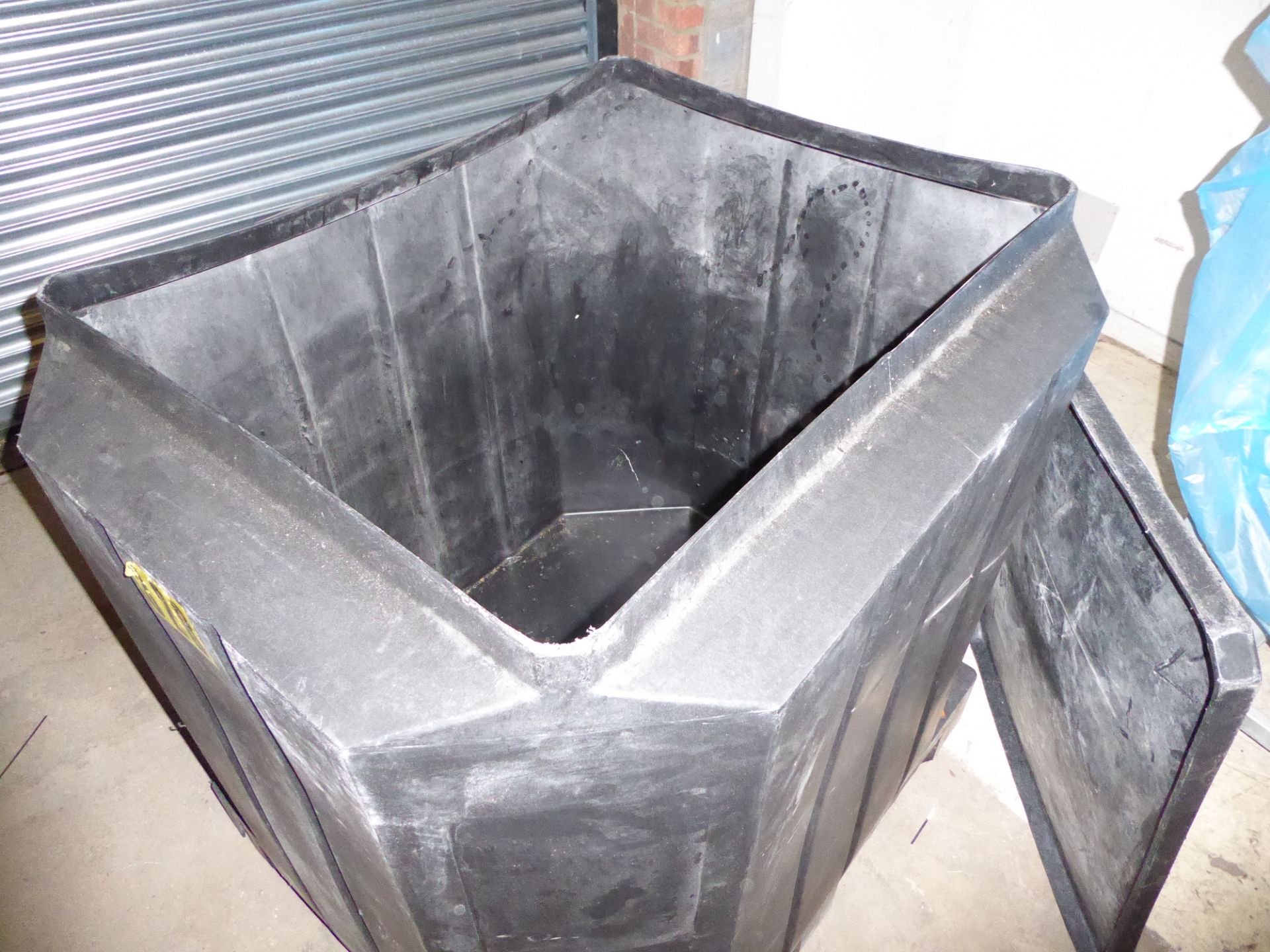 * 10 x Industrial IBC type heavy duty black plastic containers. Have been used to store granulated - Image 3 of 9