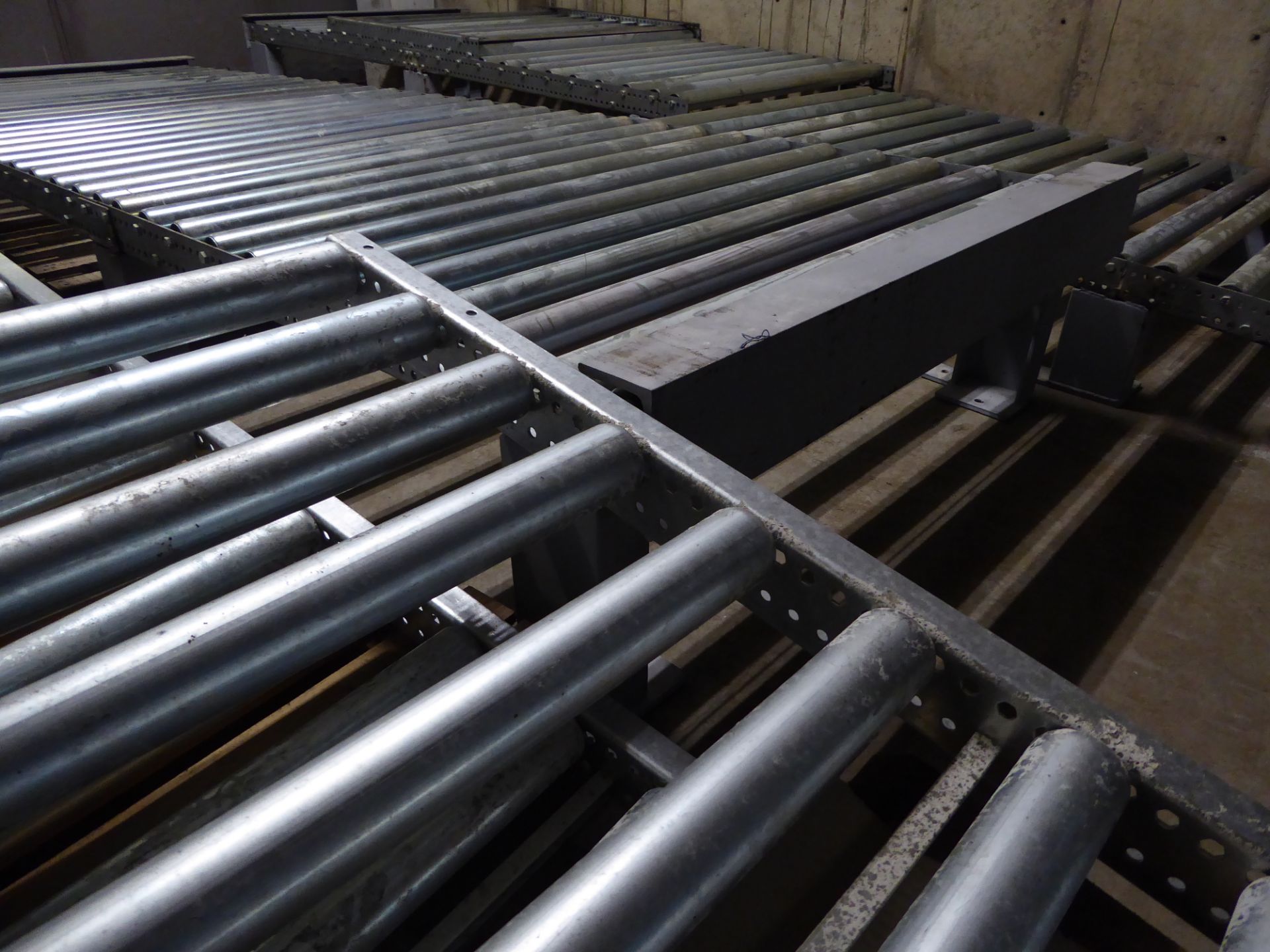 * Roller conveyor sections - rollers 1250w. 1 x section @ 3.9m long, 1 x section @ 1m long = 4.9m - Image 8 of 8