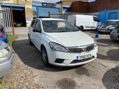 Kia Cee'd CRDI Reg: YH10 WCK