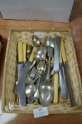 Small Quantity of Vintage Cutlery