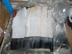 13 Pairs of Leather & Cotton Gardening Gloves