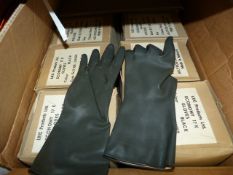 8x 12 Pairs of Black Rubber Gloves Size: M