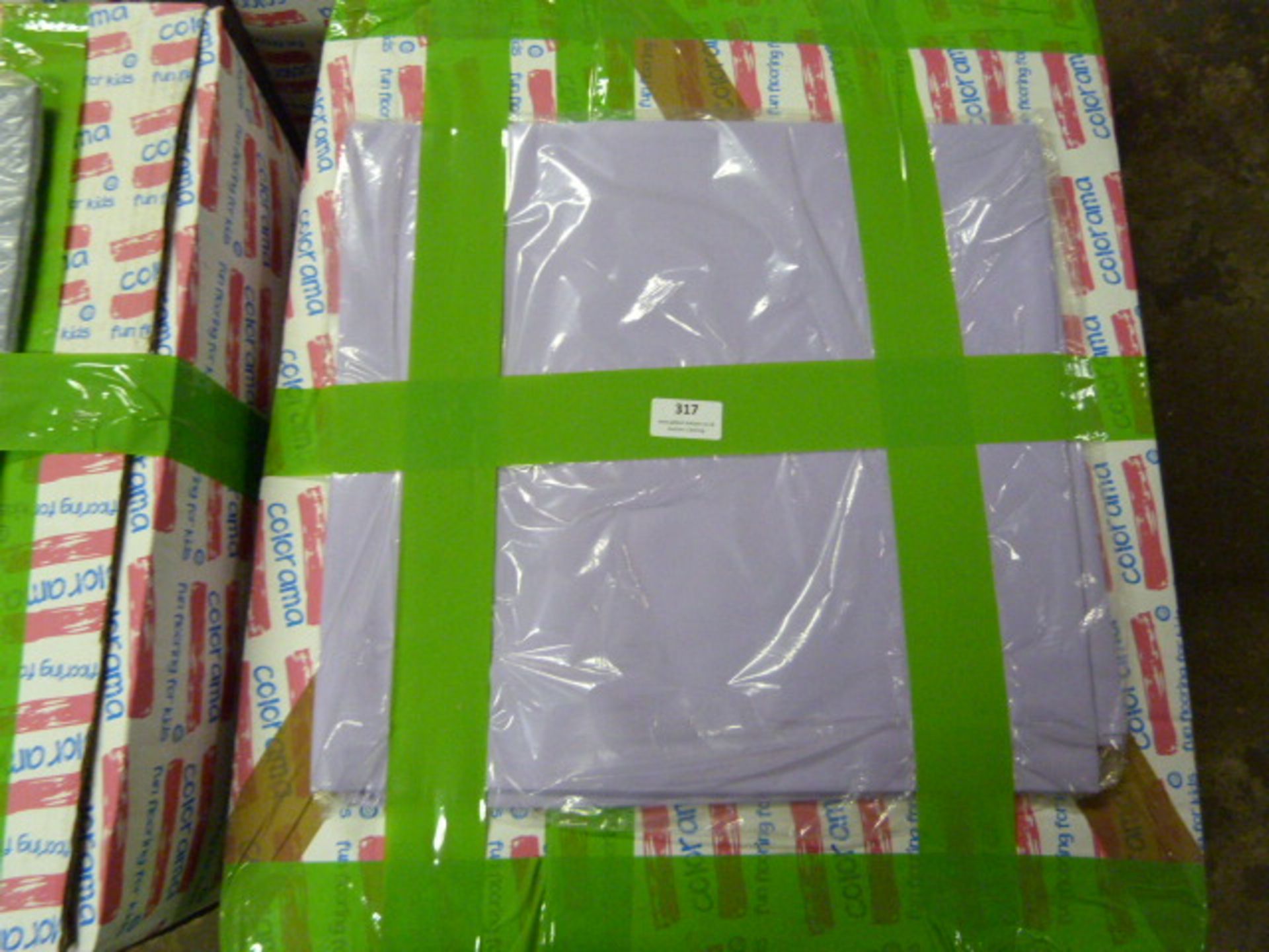 *~64 Lilac Tablecloths (mixed sizes)