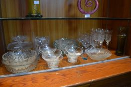 Large Quantity of Glassware; Bowls, Cake Stand, Wi